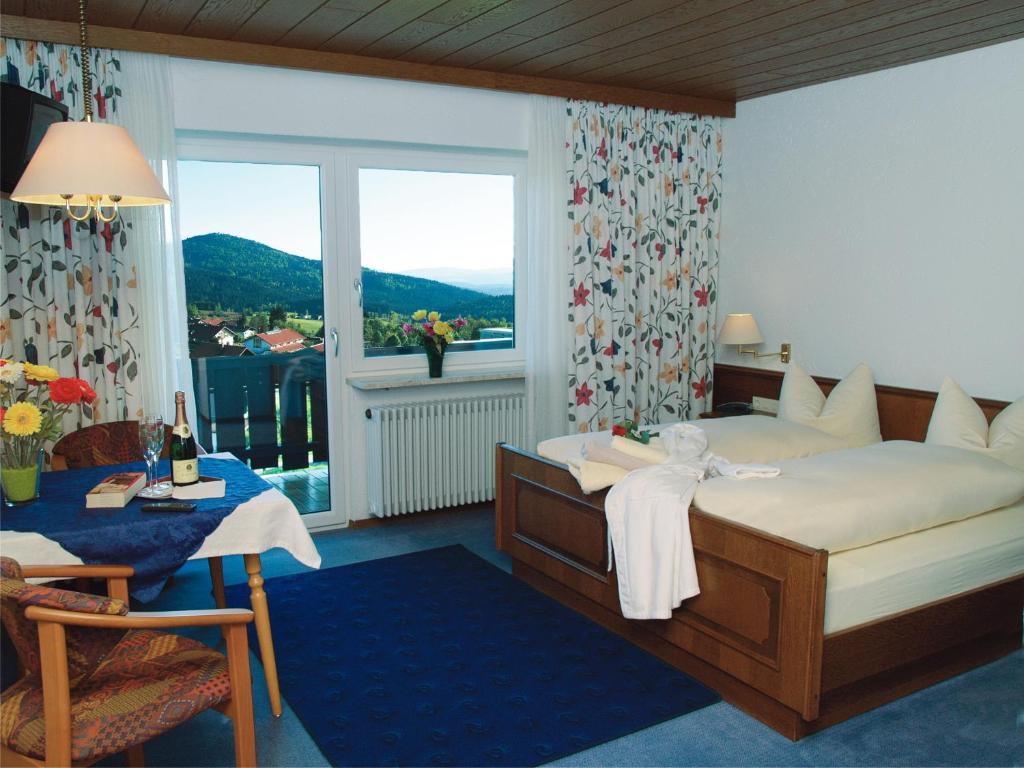 Pension Zur Klause Боденмайс Экстерьер фото