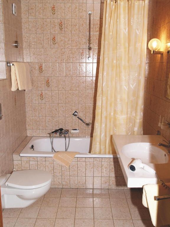 Pension Zur Klause Боденмайс Номер фото